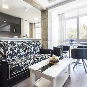 https://casa-marina-malaga.hotelsinnerja.org