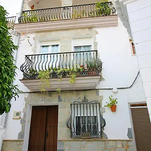 https://casa-pepa-igualeja.1costadelsol.com