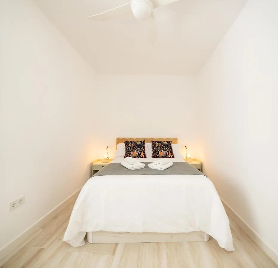 Suite Catedral Little Apartments Cádiz