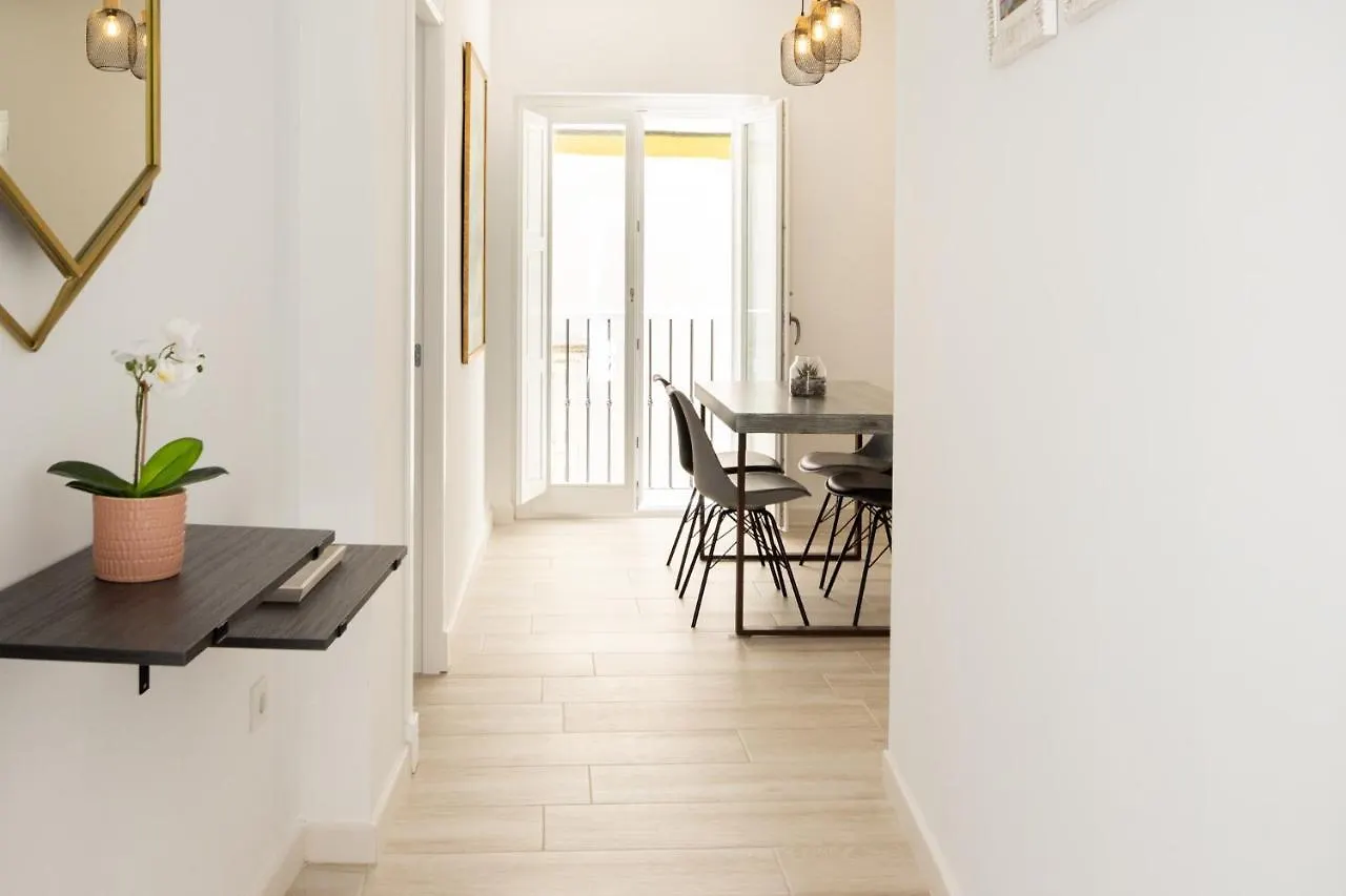 Suite Catedral Little Apartments Cádiz